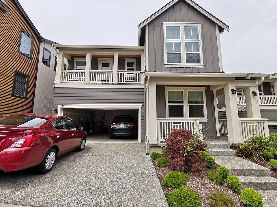 1st image of 1419 Pine Crest Cir NE
