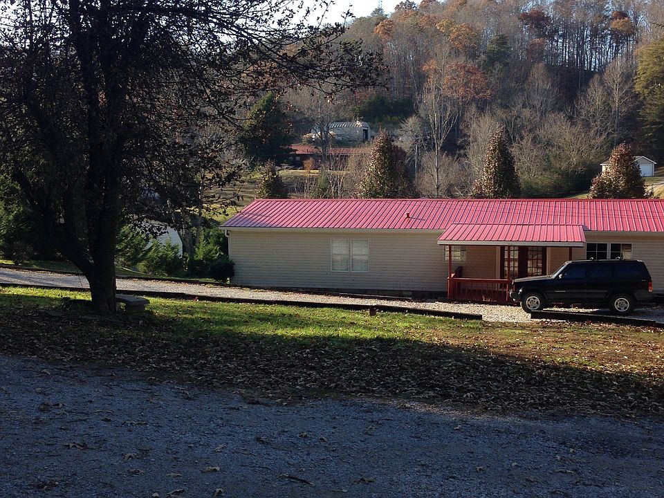 1st image of 222 Miller Ln