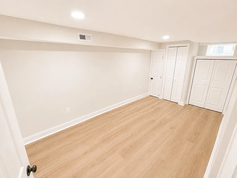 432 Bonsal St — Photo 18