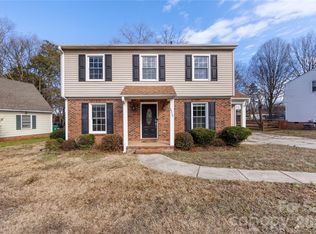 2240 Lawton Bluff Rd, Charlotte, NC 28226