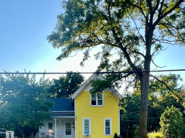 205 N West St, Vassar, MI 48768