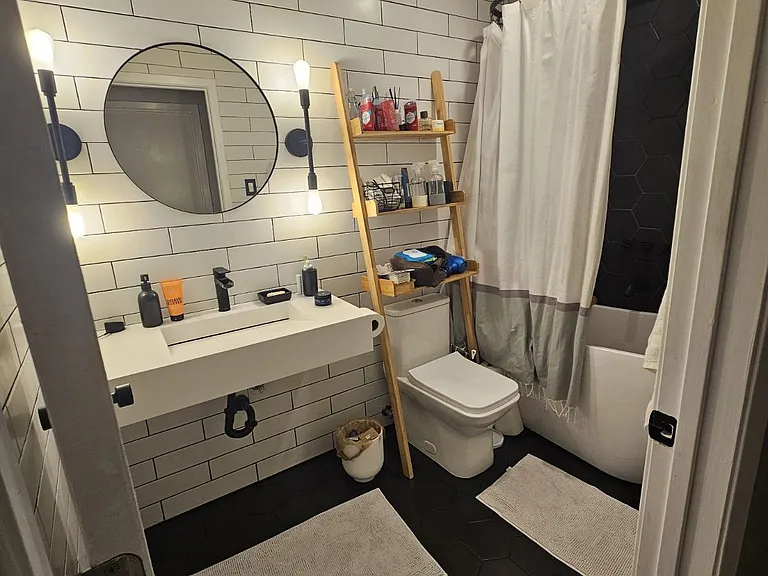 4801 Brompton Ln — Photo 4