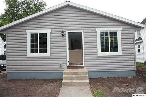 1st image of 227 19th Ave N