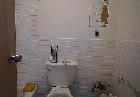 5th image of 328 Marcus Garvey Blvd #4