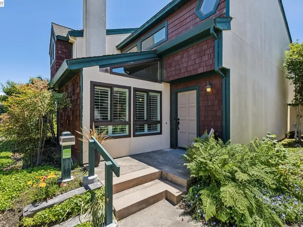 710 Lagunaria Ln, Alameda, CA 94502