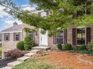 2048 Amsterdam Rd, Crescent Springs, KY 41017