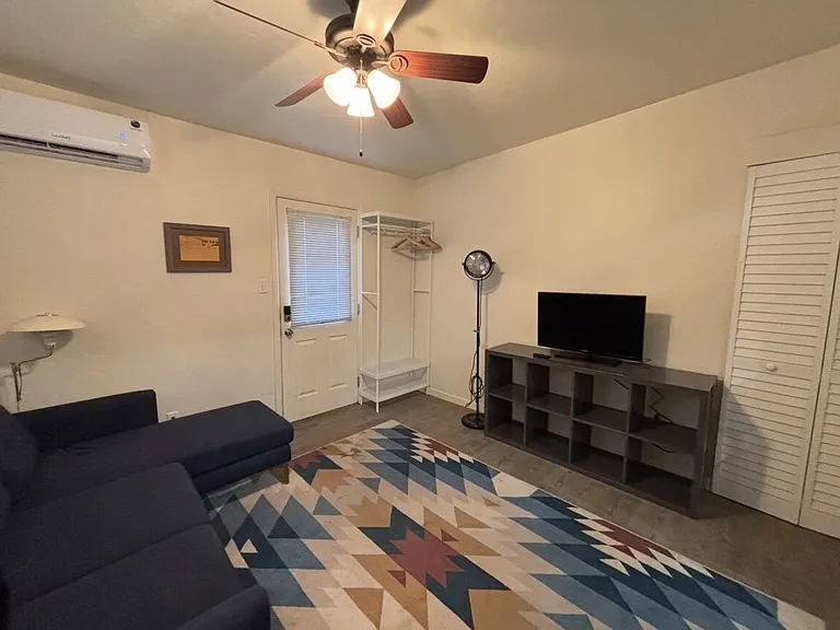 131 W Pastime Rd — Photo 14