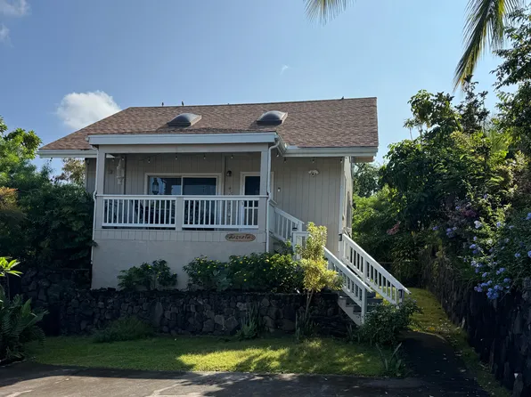 76-227 E Royal Poinciana Dr #B, Kailua Kona, HI 96740