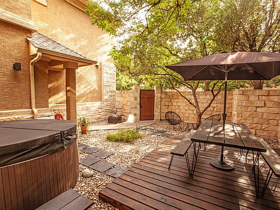 4th image of 3406 Menchaca Rd #28