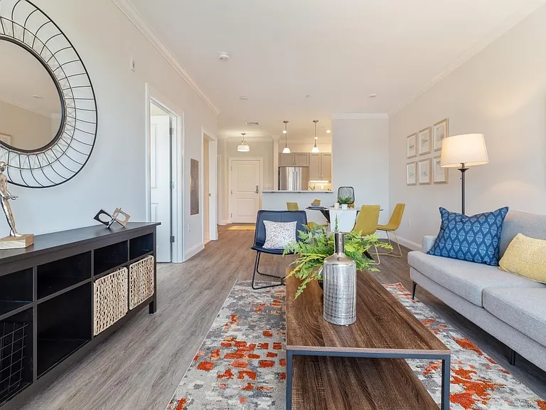 69 Foundry St #403 — Photo 7