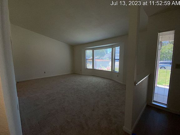 2nd image of 128 Blue Water Cir