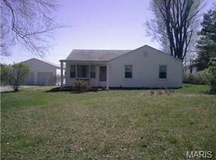 530 Hickory Dale Dr, Saint Charles, MO