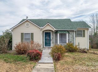 2541 Grandview Cir SW, Lenoir, NC 28645