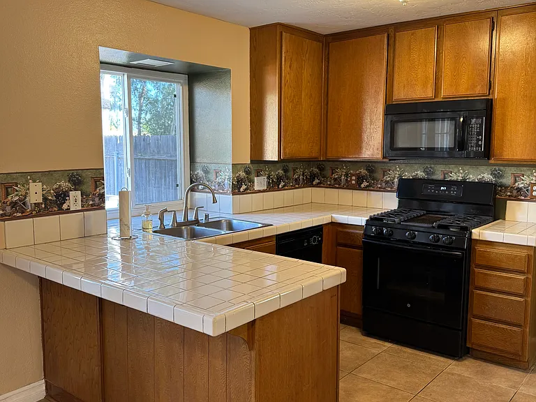 6597 Twinspur Pl — Photo 17