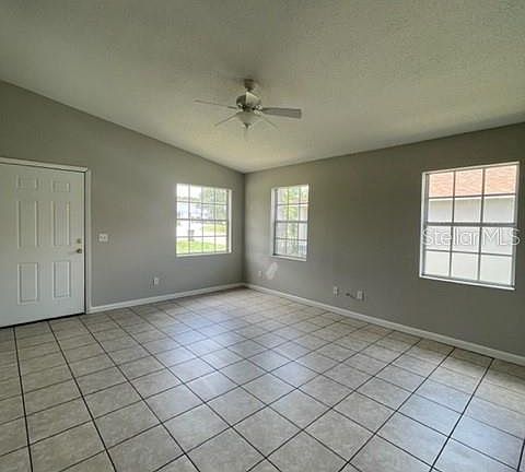 5th image of 40 Jefferson Rd