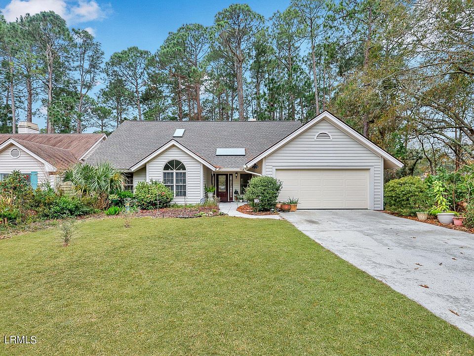 1st image of 12 Cottonwood Lane