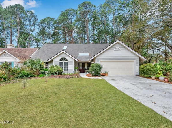 12 Cottonwood Lane, Hilton Head Island, SC 29926