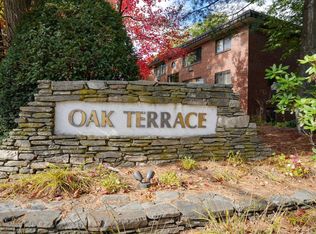 1323 Worcester Rd #1E, Framingham, MA 01701