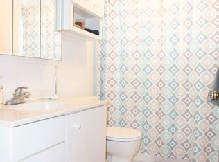 228 Washington St #3D, Brighton, MA 02135