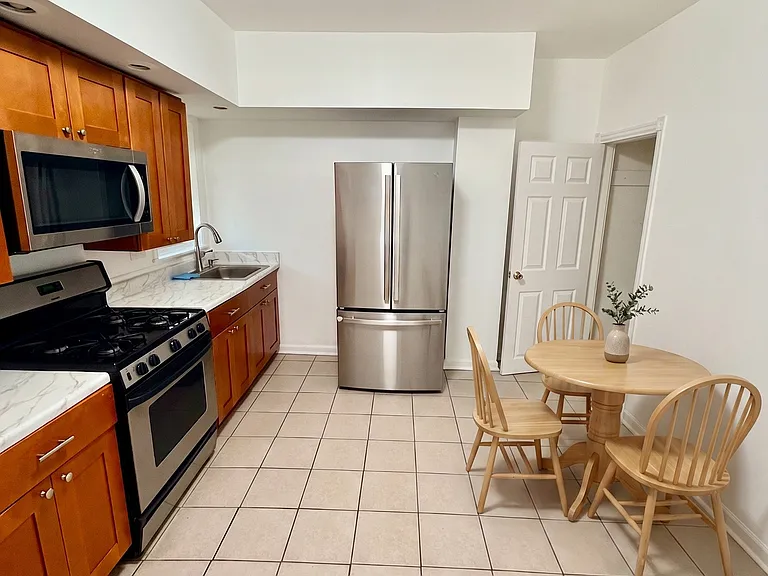 5023 Tacoma St — Photo 4