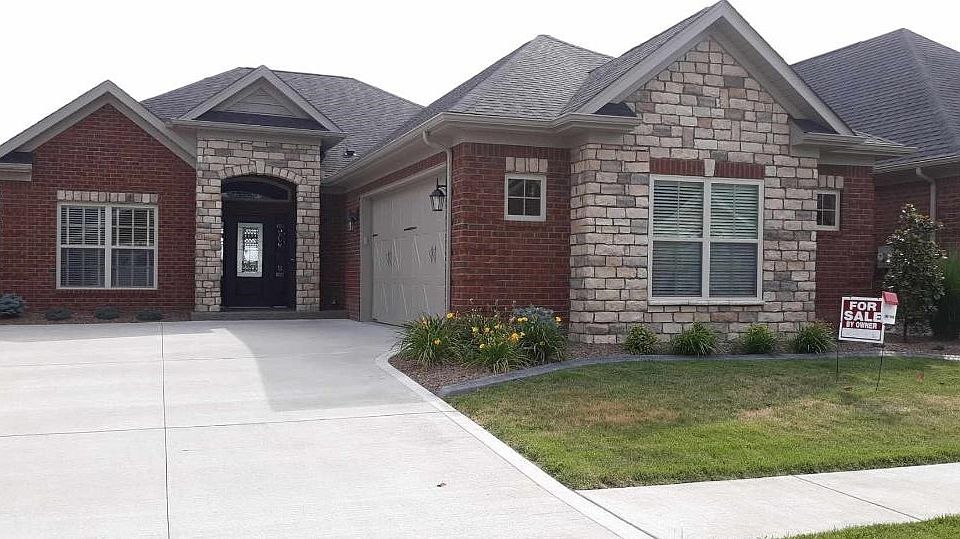 1st image of 1719 Bay Hill Pl