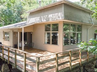 182 Black Hawk Ter, Lake Ozark, MO 65049