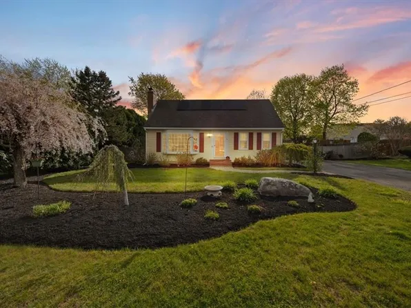 19 Cypress Rd, Seekonk, MA 02771