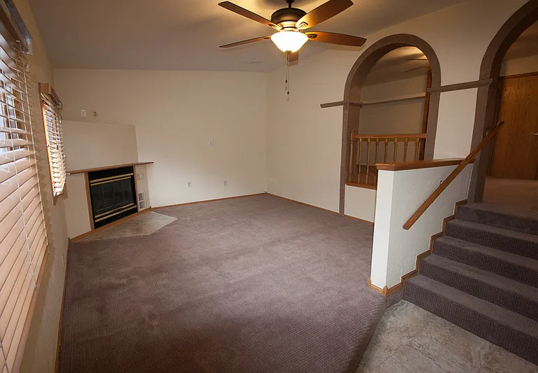 3733 Grove St — Photo 12