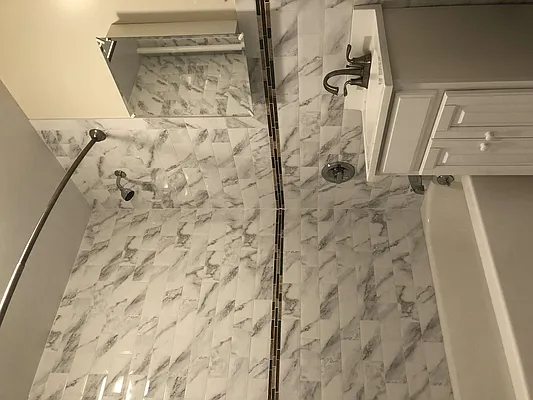 Rented by Access Unlimited Real Estate Inc | media 29