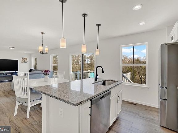 3rd image of 18016 Dave Anne Cir