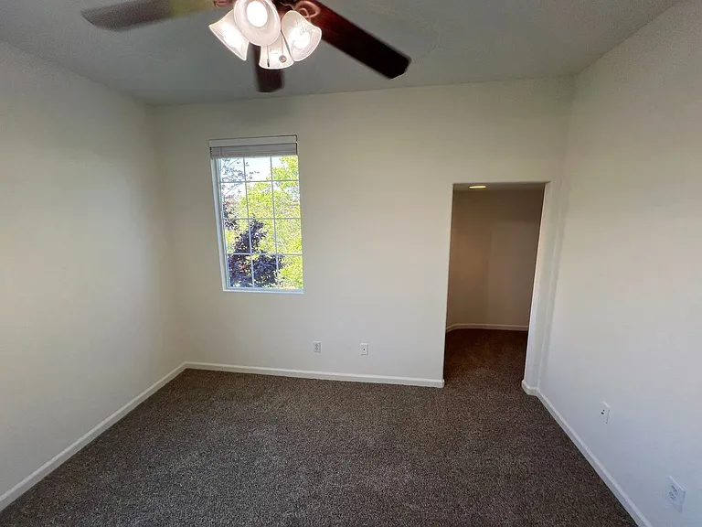 6082 Connery Dr — Photo 12