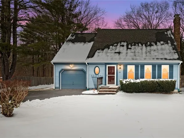 940 East Ave, Burrillville, RI 02830