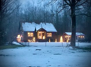 15 Pinkham Rd, Glenburn, ME 04401