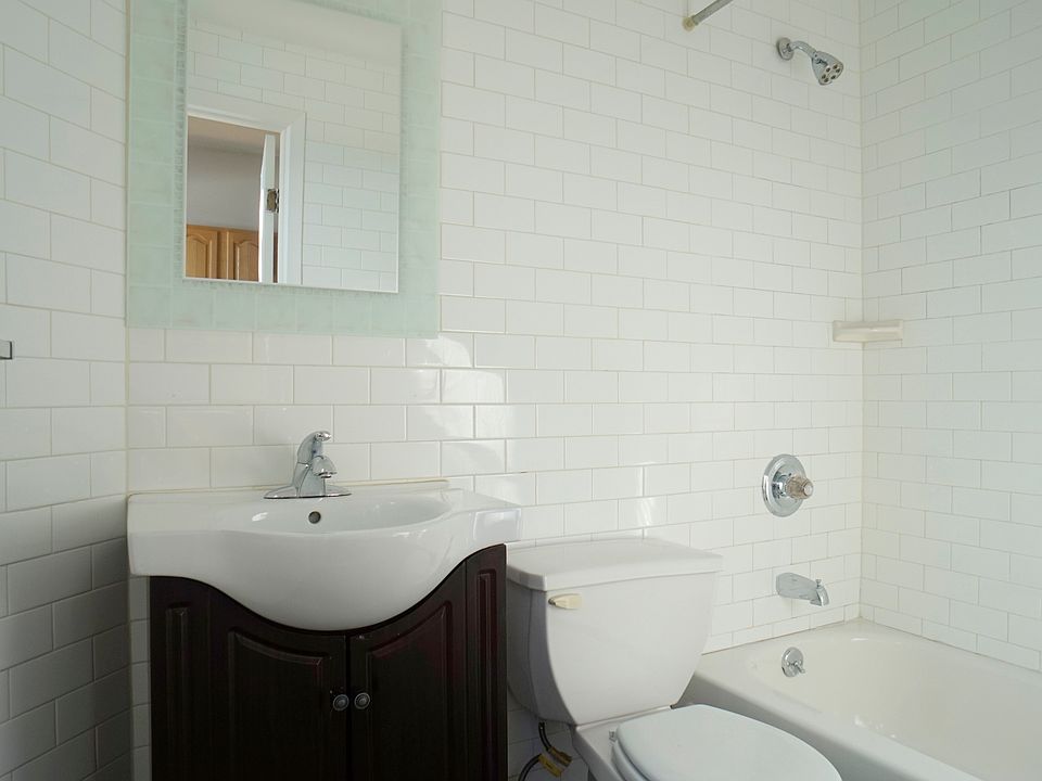 2nd image of 332 Starr St #1LAST