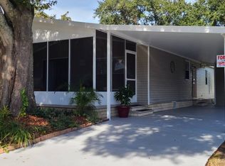 10905 Whispering Oaks Cir, Riverview, FL 33569