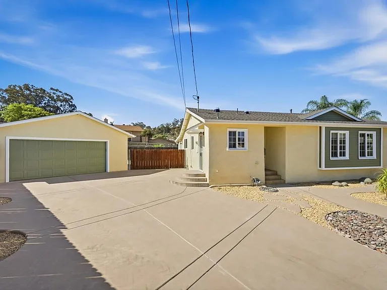 1677 Sandos St — Photo 3