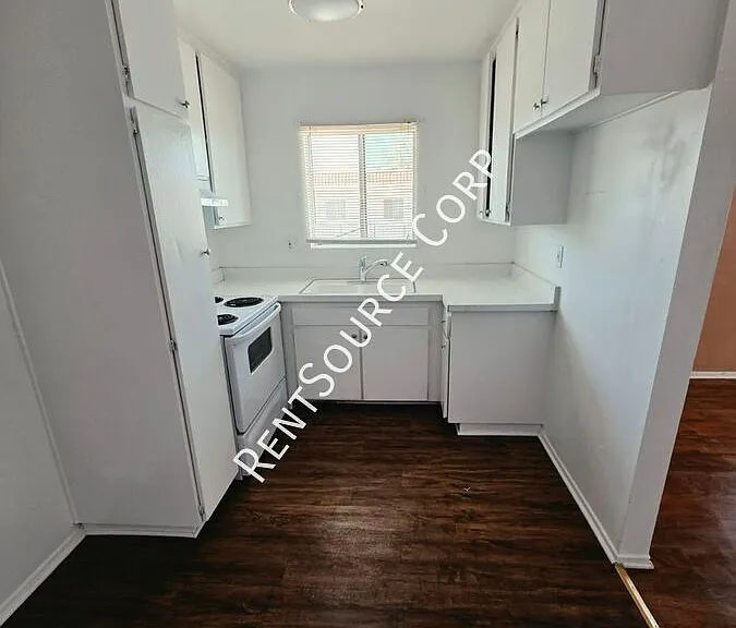 38616 Larkin Ave #4 — Photo 5