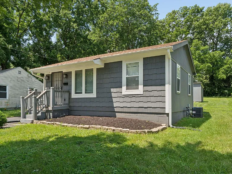 1314 S Emery St — Photo 4