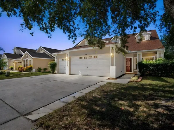 3207 Prairie Iris Dr, Land O Lakes, FL 34638