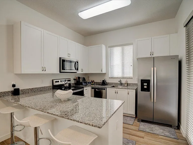 1451 Pioneer Way — Photo 19