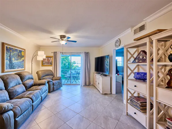 2050 NE 39th Street #308S, Lighthouse Point, FL 33064