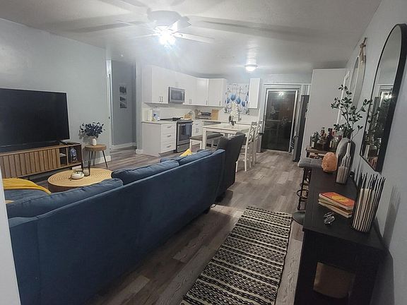 4th image of 1531 SW 63rd Avenue