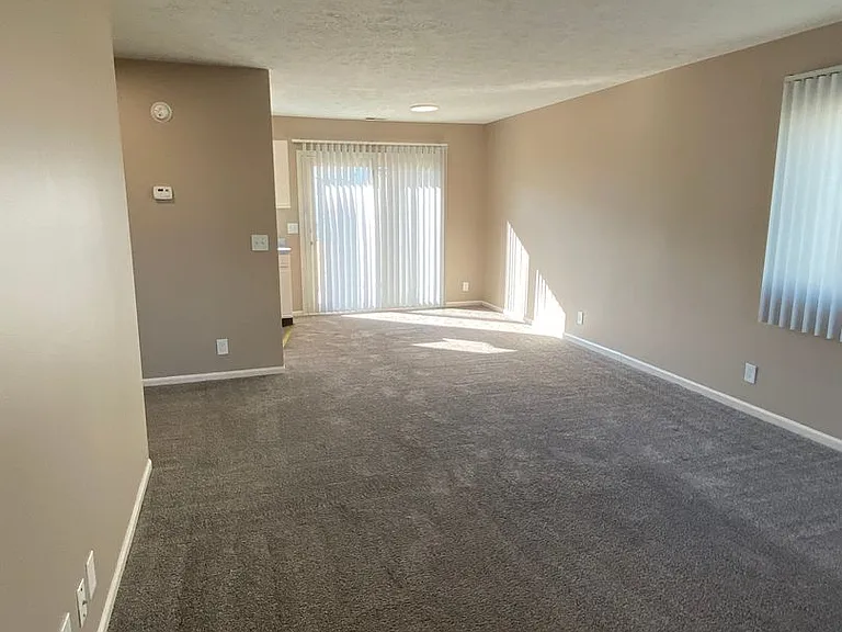 Southdale Square Apartments — Photo 77