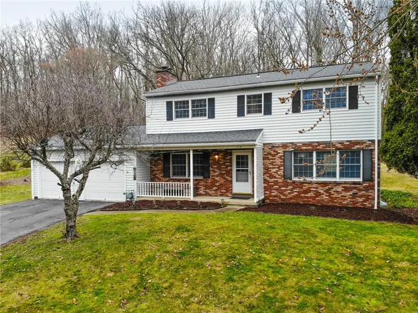 118 Weston Ln, Painted Post, NY 14870