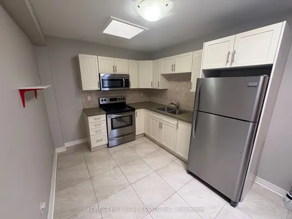 341 Lakeshore Rd E, Oakville, ON
