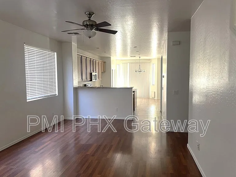 4196 S Mariposa Dr — Photo 3