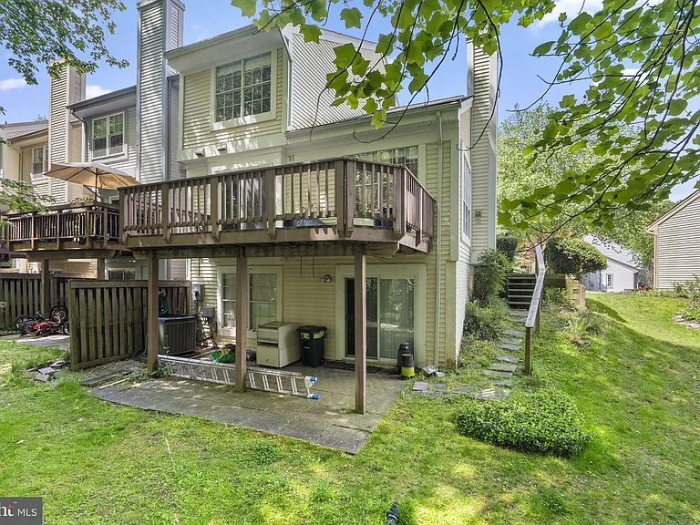 1469 Casino Cir — Photo 29