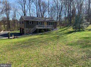 146 Oakbrook Dr, Birdsboro, PA 19508