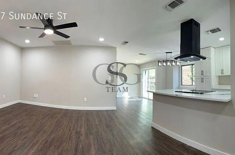 917 Sundance St — Photo 7
