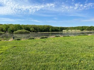 911 Brassfield Ave, Romeoville, IL 60446